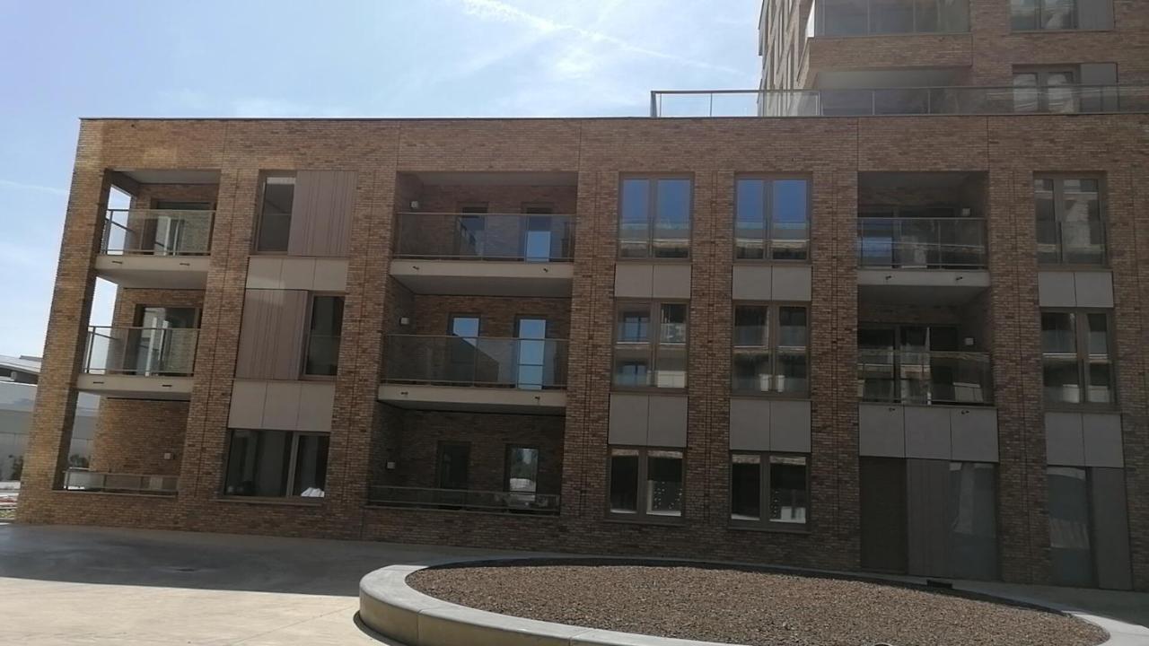 Bartine - Modern And Spacious Flat Near The Sea, Free Parking Space Остенде Екстер'єр фото