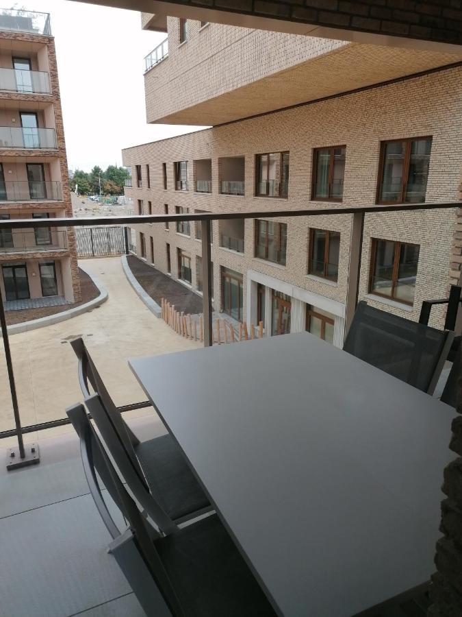Bartine - Modern And Spacious Flat Near The Sea, Free Parking Space Остенде Екстер'єр фото