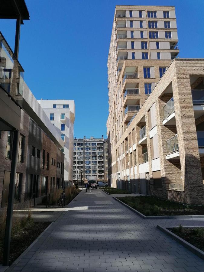 Bartine - Modern And Spacious Flat Near The Sea, Free Parking Space Остенде Екстер'єр фото