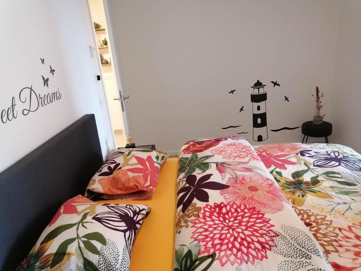 Bartine - Modern And Spacious Flat Near The Sea, Free Parking Space Остенде Екстер'єр фото