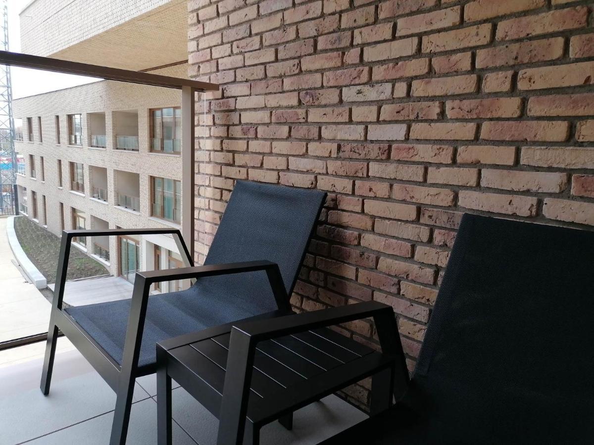 Bartine - Modern And Spacious Flat Near The Sea, Free Parking Space Остенде Екстер'єр фото